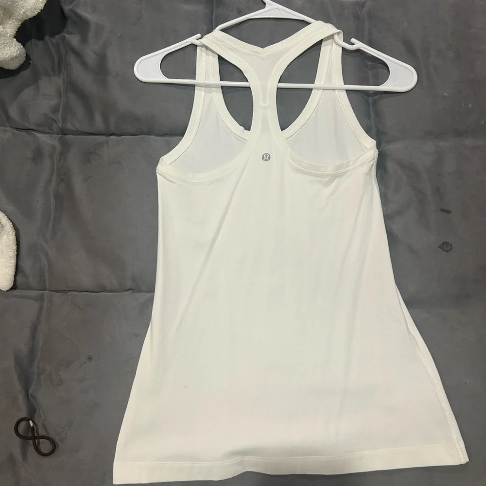 Lululemon White cool racer back Racerback Tank Top - Women's